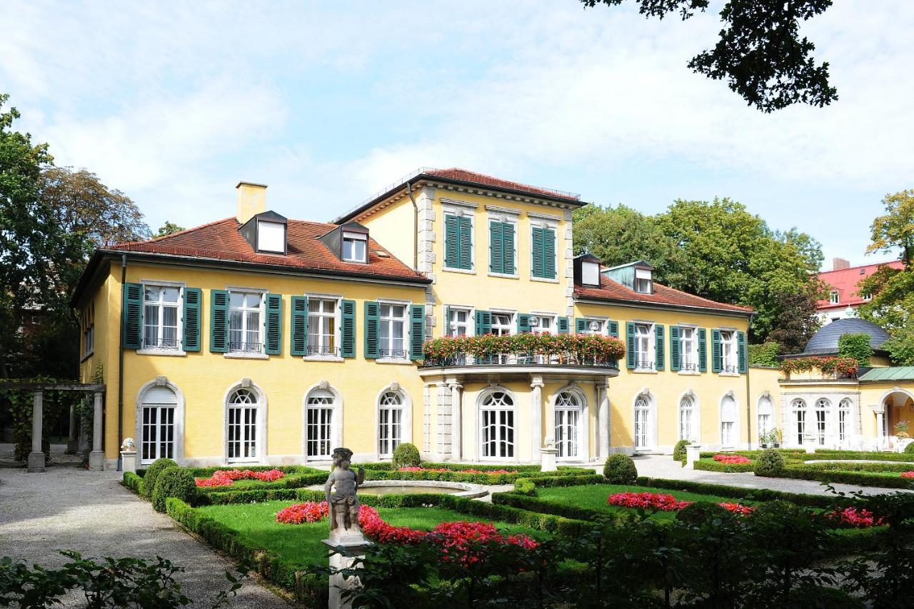 Doppelzimmer - Schloss Suresnes